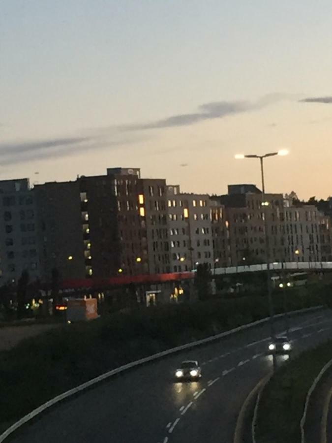 Skarer Veie 58 Apartamento Lorenskog Exterior foto